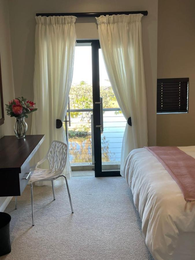 乔治Oubaai Golf Estate公寓 外观 照片